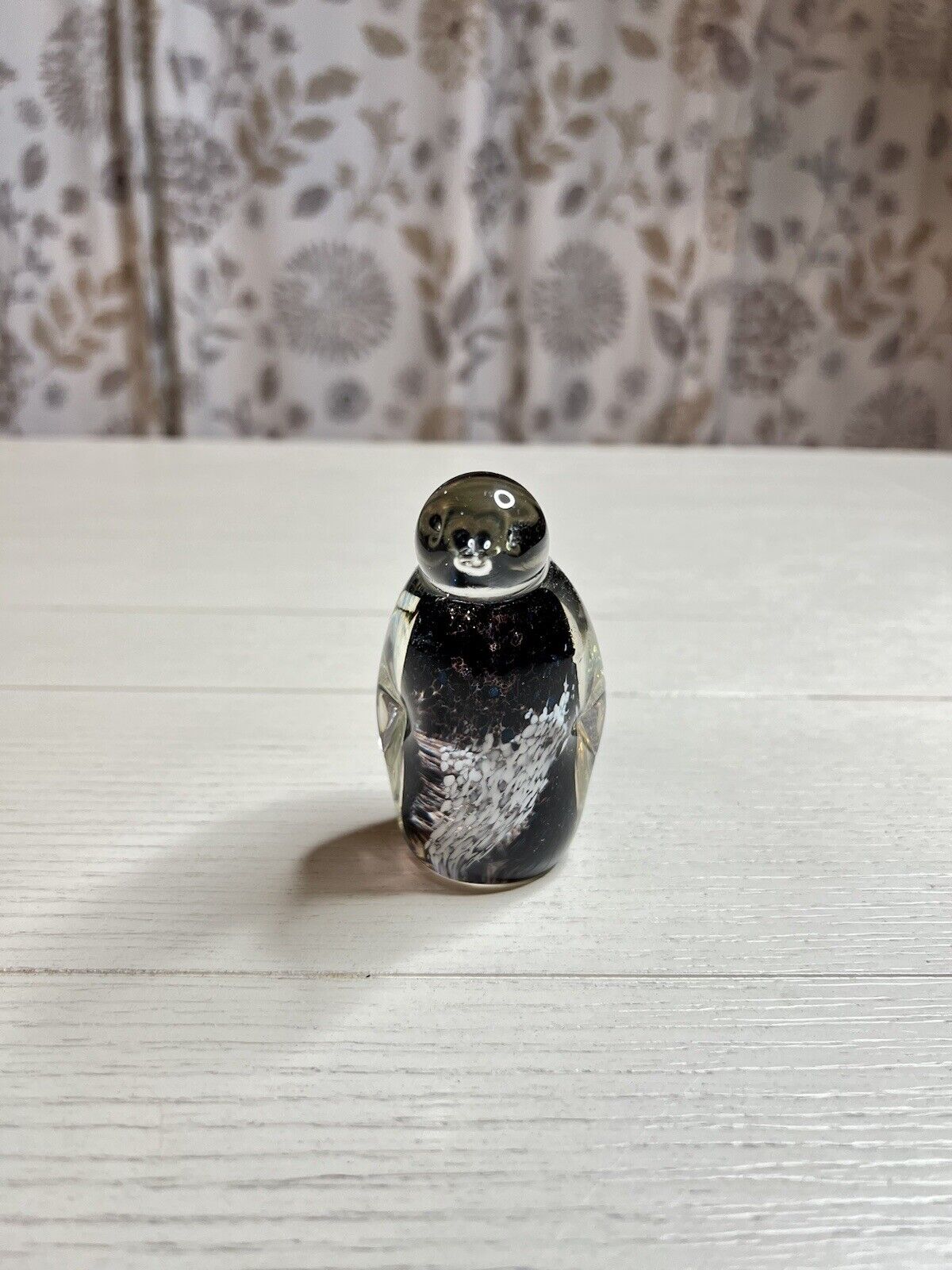 Vintage Art Glass Hand Blown Penguin Figurine by Eamonn Vereker AU 3.5” Tall