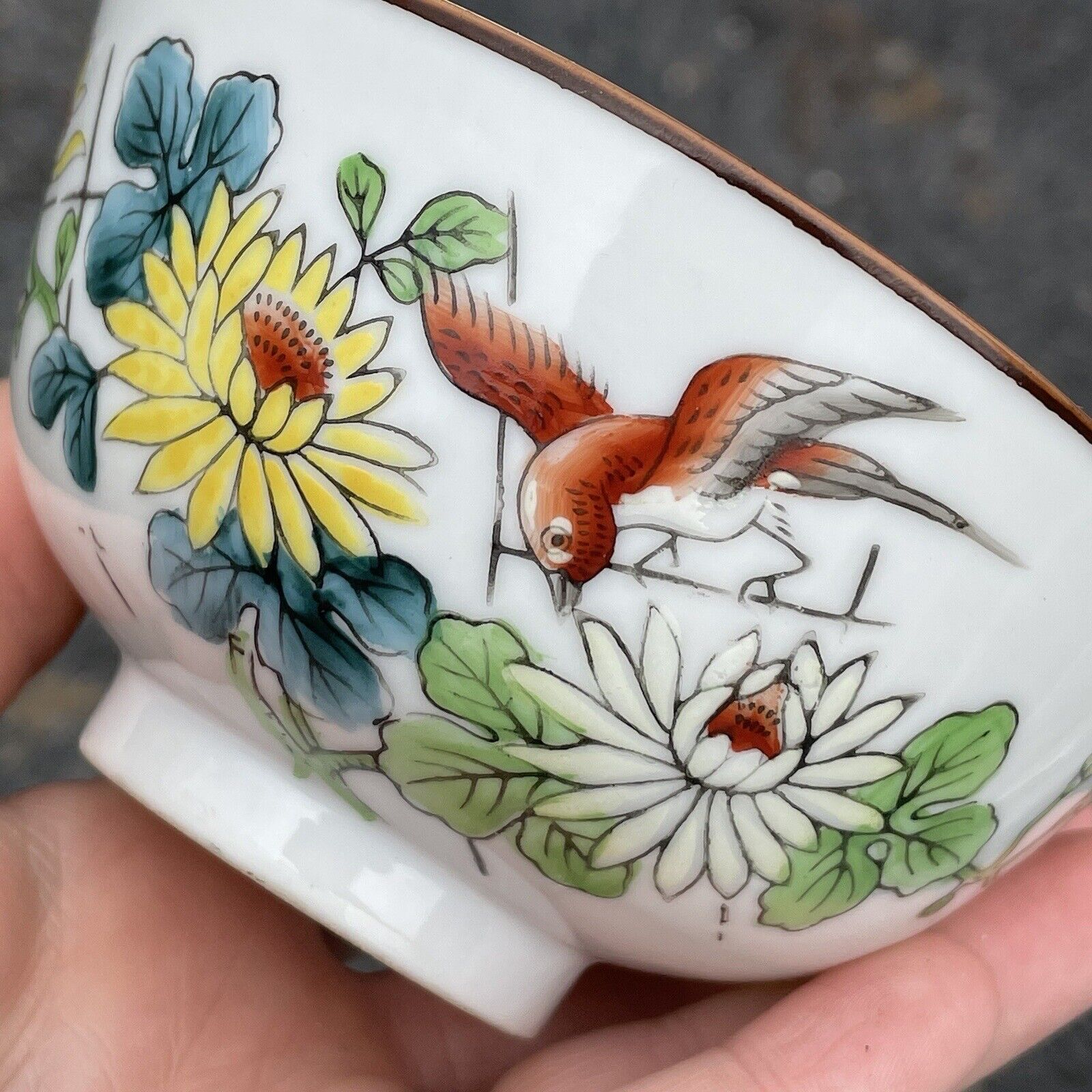 Vintage Chinese Hand Painted Polychrome Porcelain Bowl Tea Cup 20th C Bird Asian