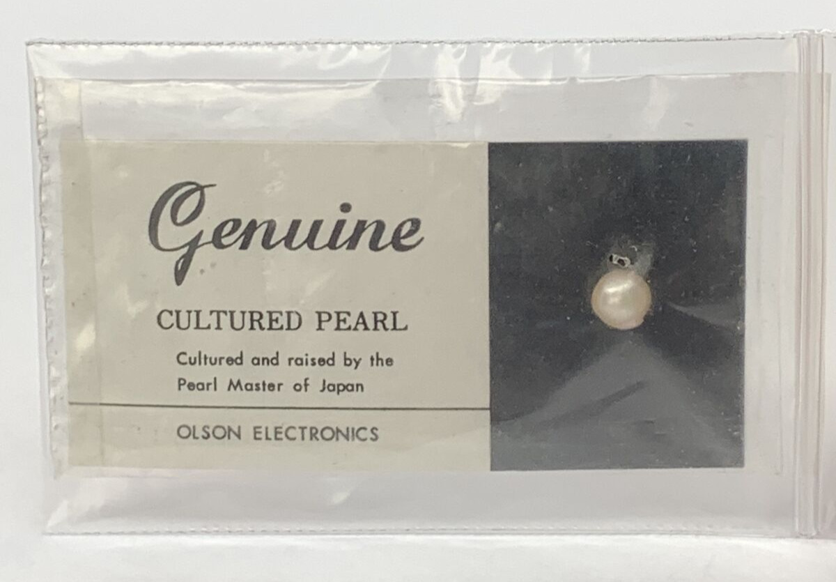 Late 1950s OLSON ELECTRONICS Free Gift With Purchase Cultured Pearl Master Japan