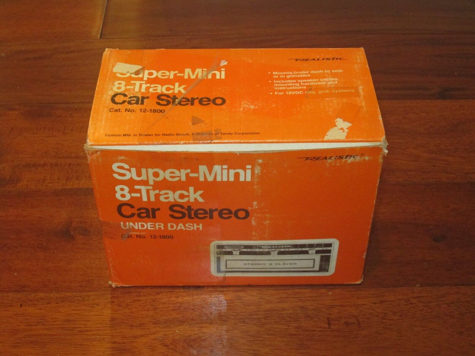Realistic Super Mini 8 Track Car Stereo in Box Cat. No. 12-1800 12VDC  New