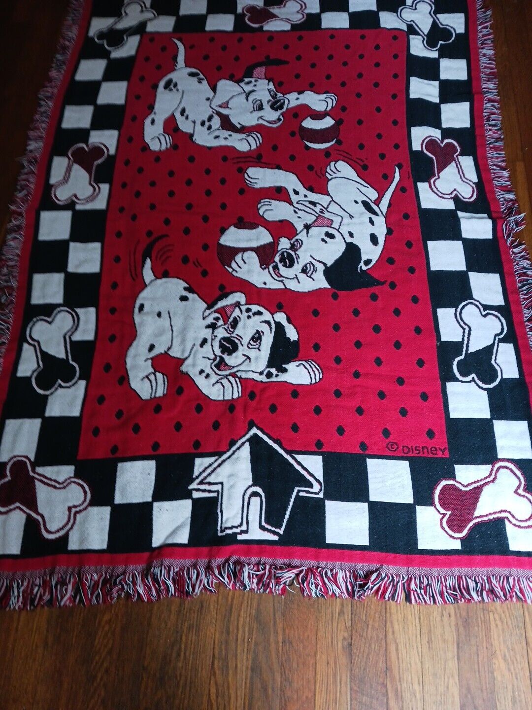 Disney 101 Dalmations Tapestry Blanket Knit Throw Beacon Vintage USA 65\