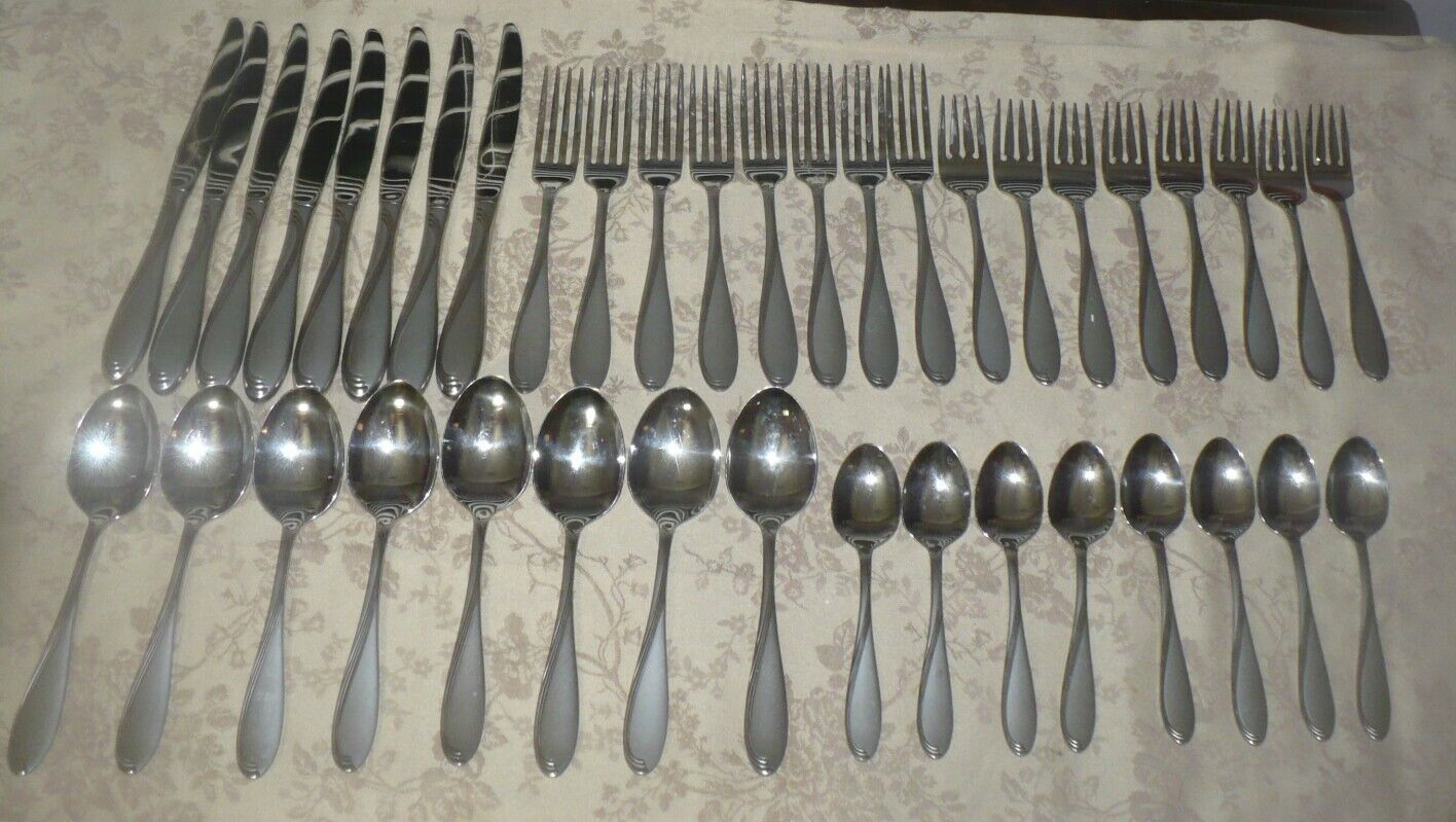 Oneida Satin CAMBER Stainless Steel Flatware Set 45 PC.  Service for 8