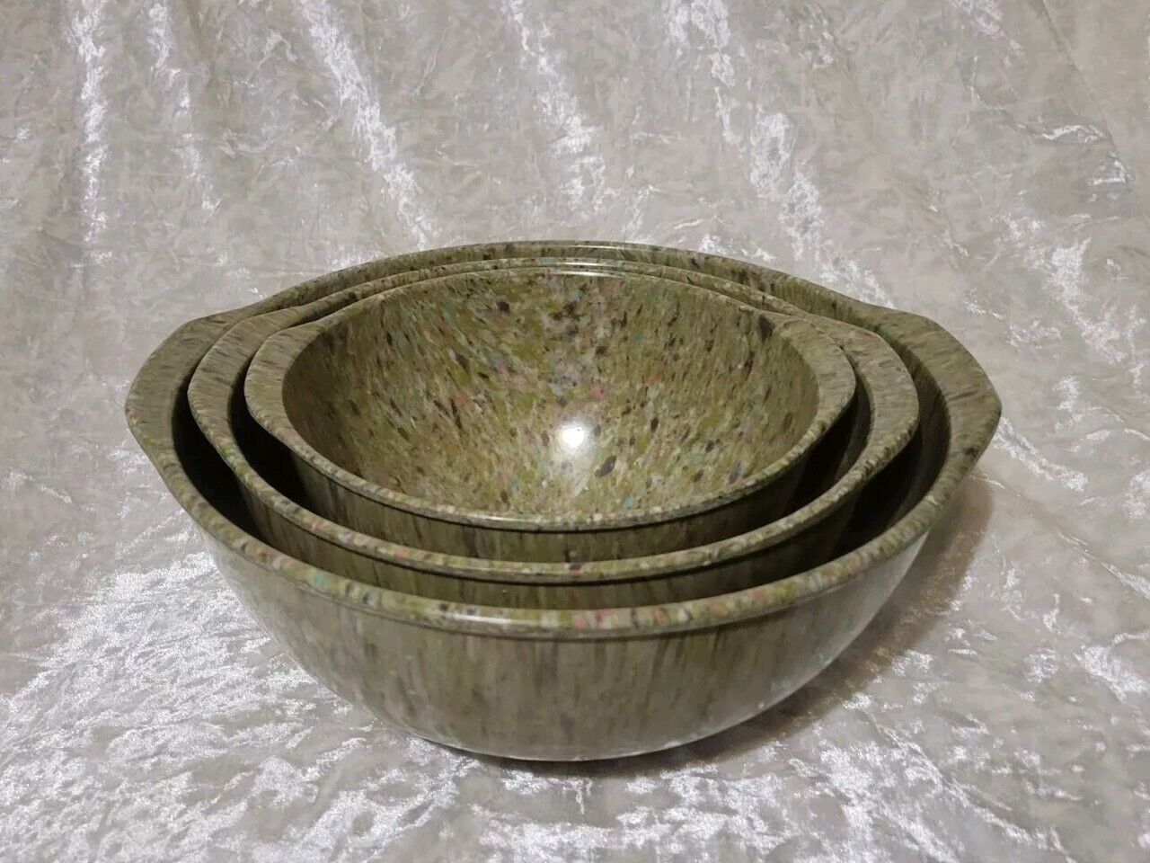 Vintage Set Of (3)  Green Melmac Confetti Nesting Mixing Bowls