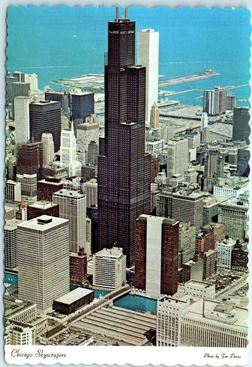 Postcard - Chicago Skyscraper - Chicago, Illinois