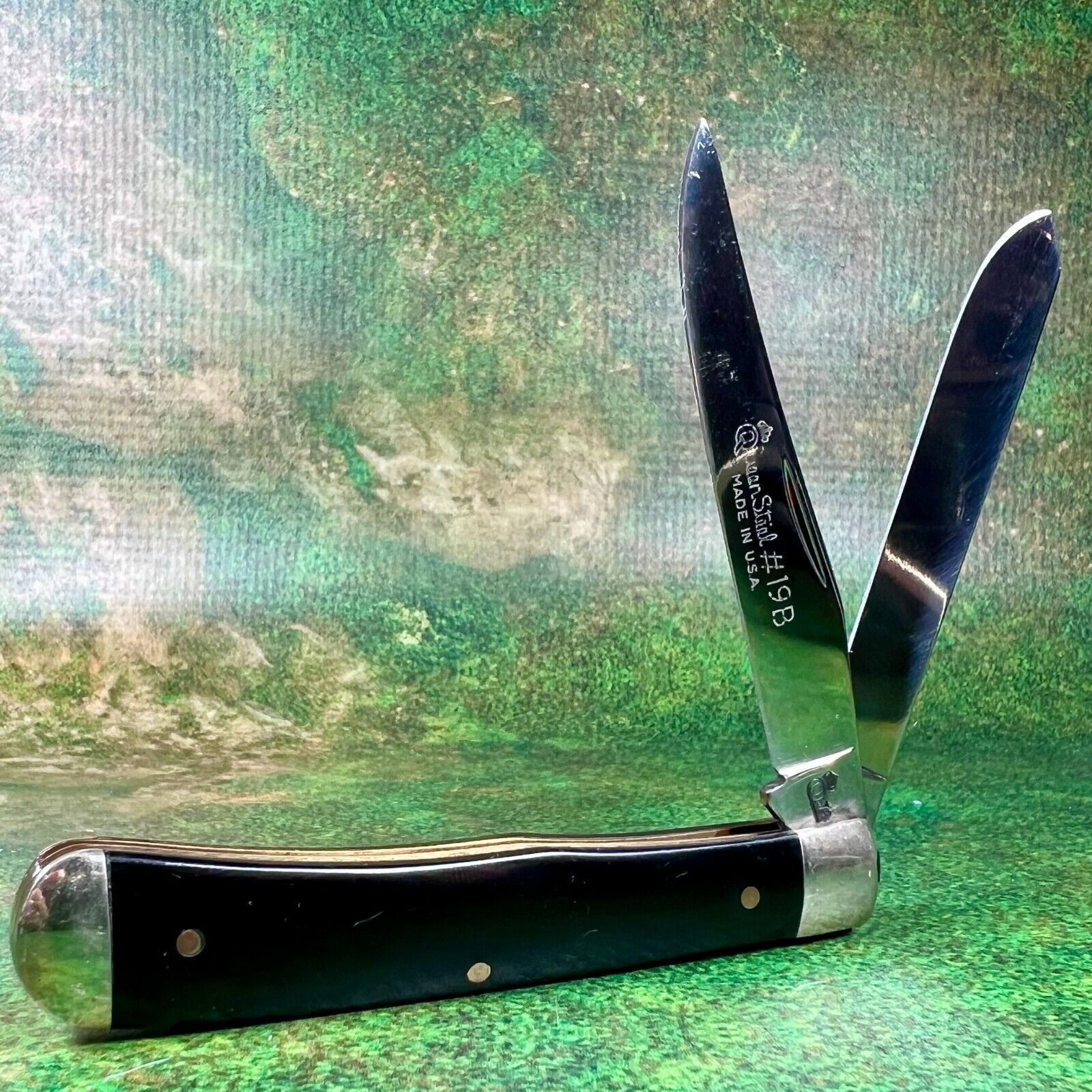 Vintage Queen Cutlery #19B Trapper Knife, 1976