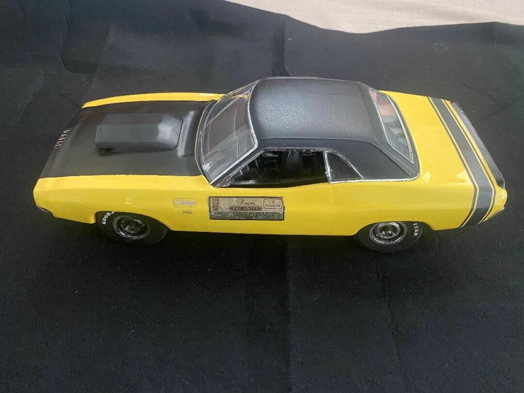 Jim Beam 1970 Dodge Original w/Box Decanter Yellow and Blk Restorable Condition