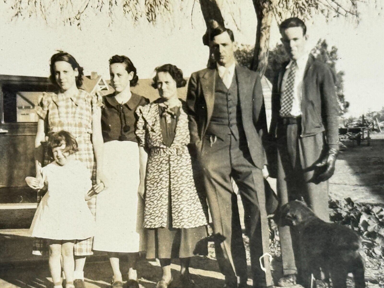 2i Photograph 1936 Group Family Photo Men Women Dog Old Car 1936