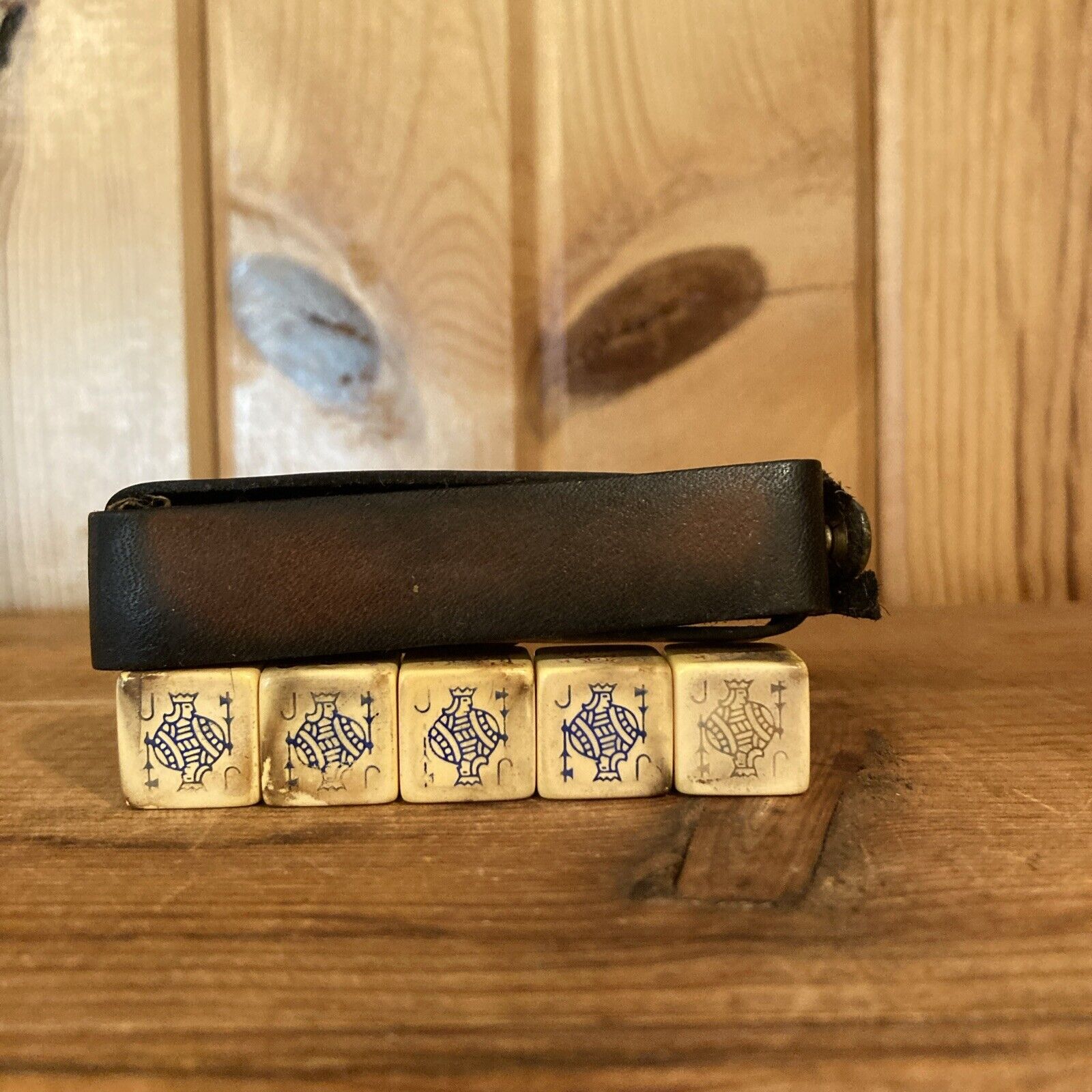 Set of 5 Vintage  Butterscotch Bakelite Poker Dice in Leather Case