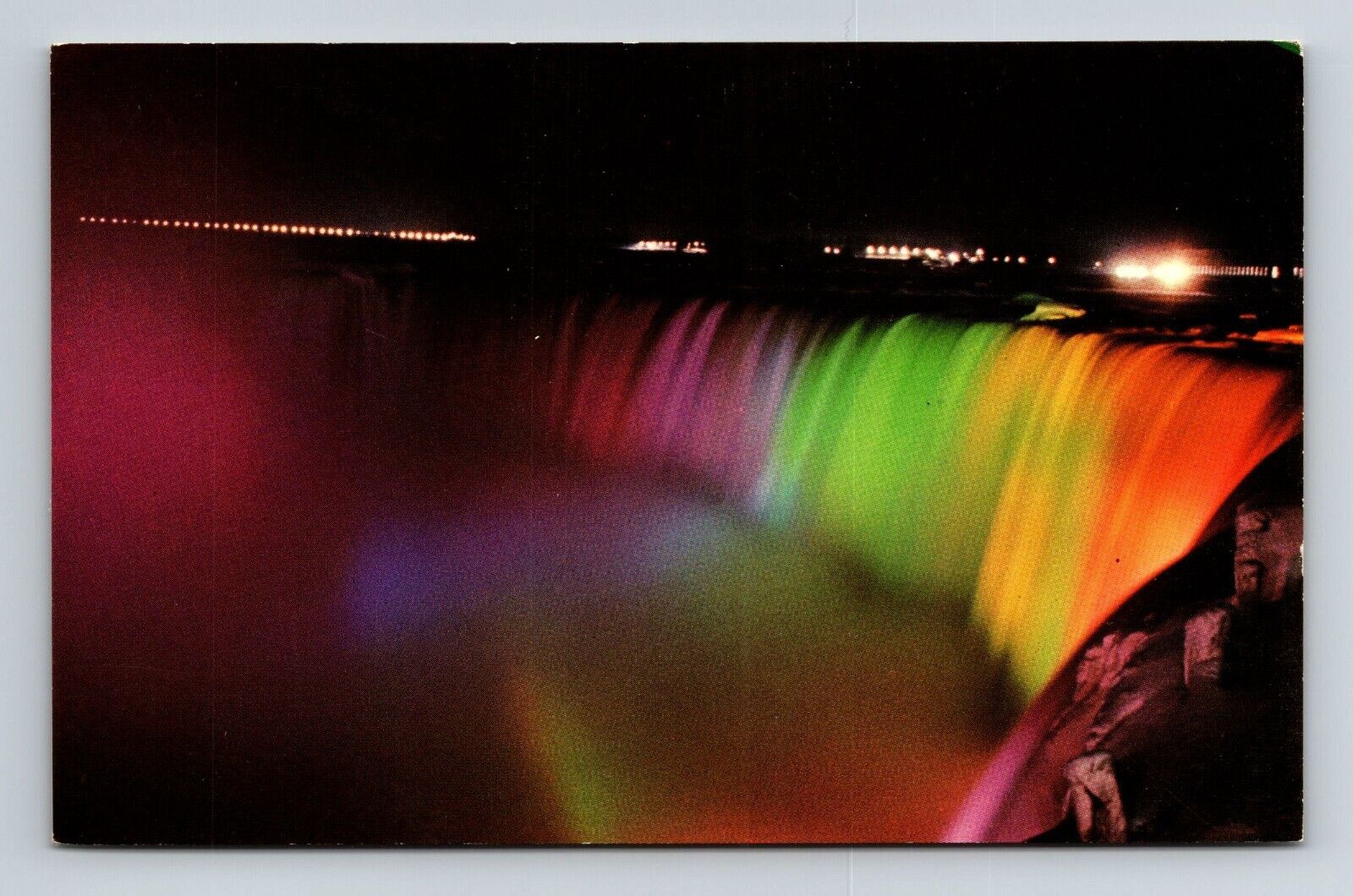 Vtg. 5.5 x 3.5 in. postcard, Niagra Falls illuminated Horseshoe Canada  unposted