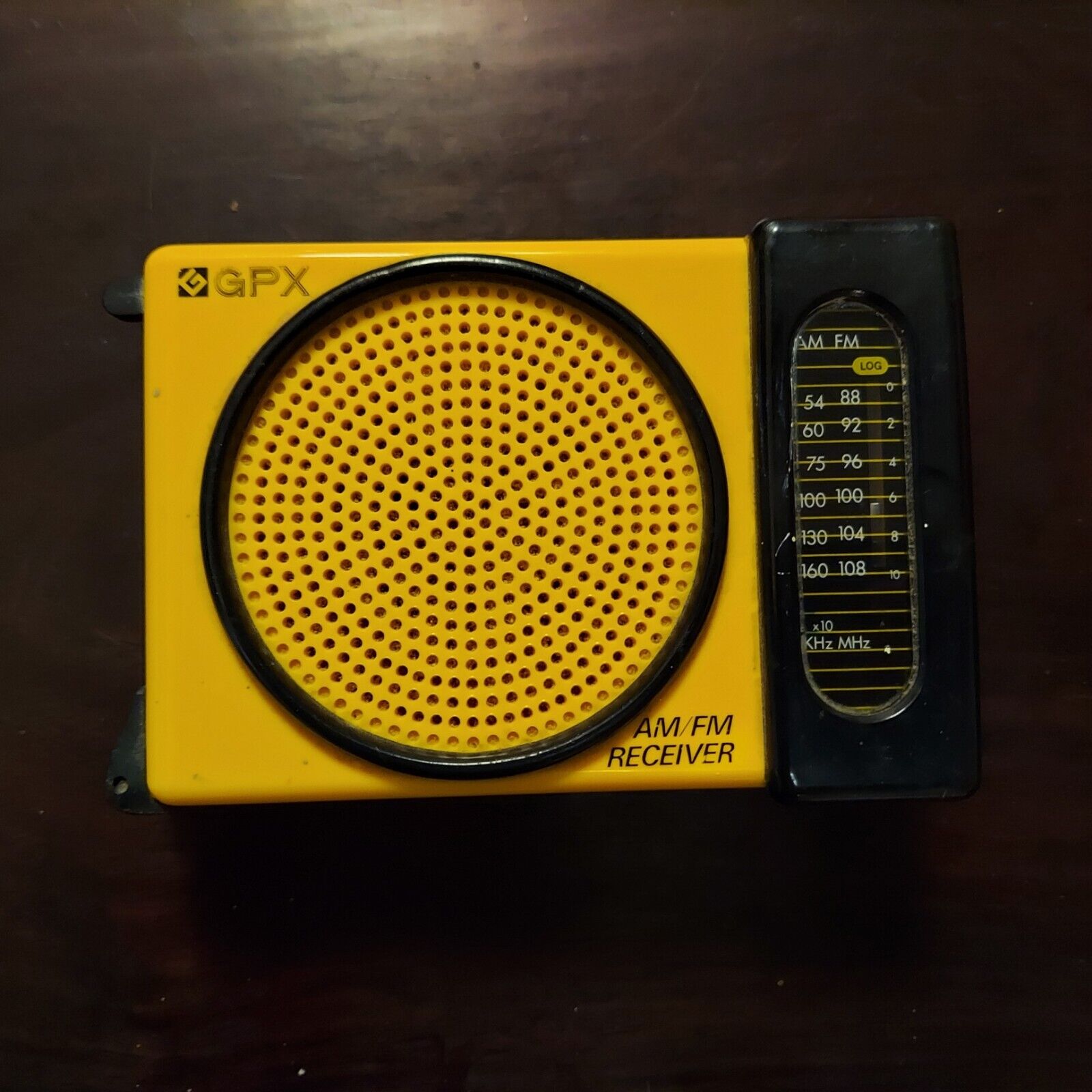 GPX Am Fm Slicker Portable Radio Receiver vintage 