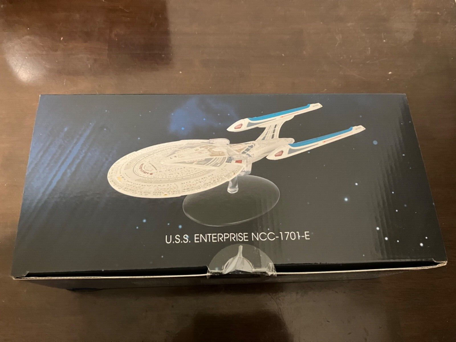 Eaglemoss/Hero Collector Star Trek USS Enterprise 1701-E 10.5\