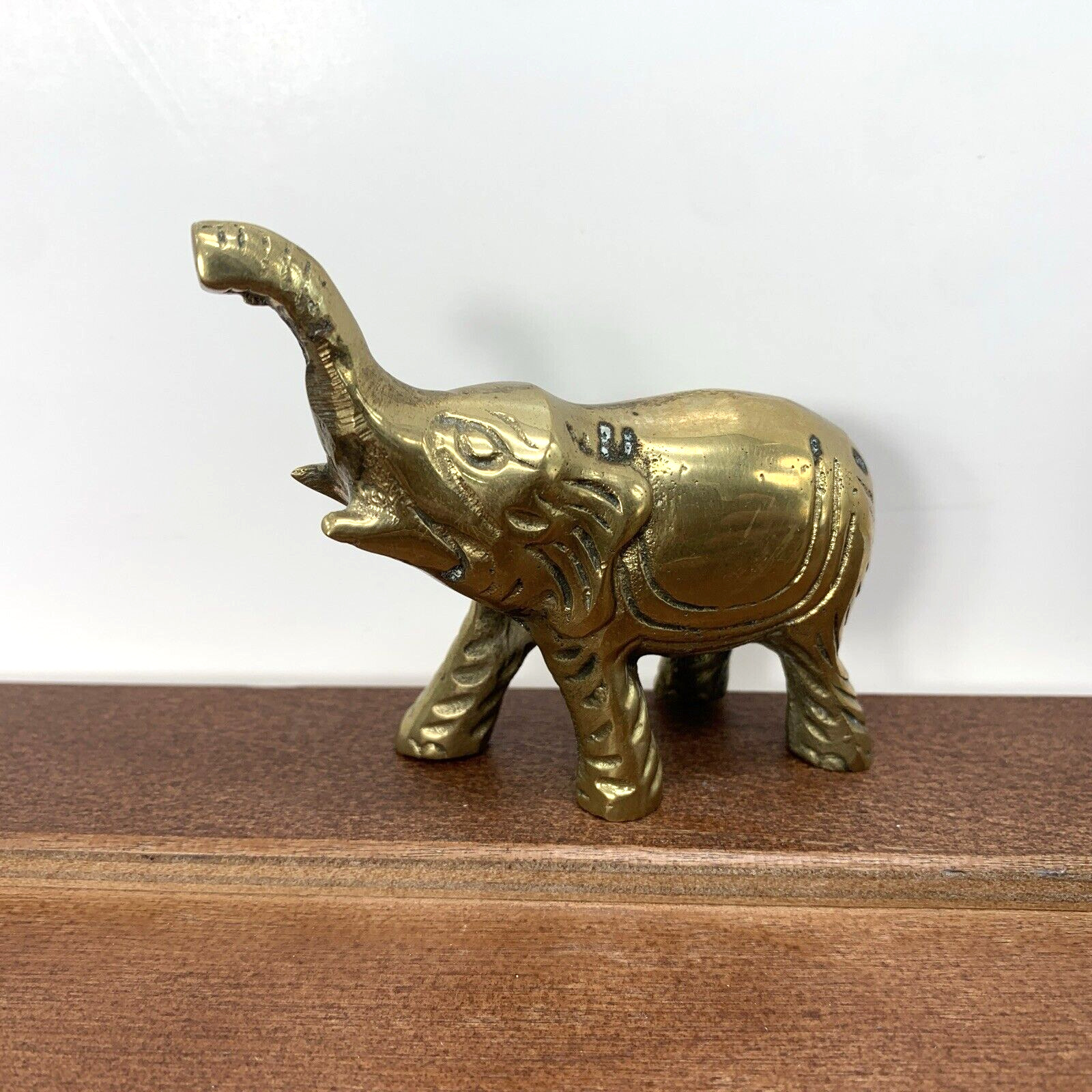 Vintage Solid Brass Metal Gold Tone Small Elephant Paperweight Figurine