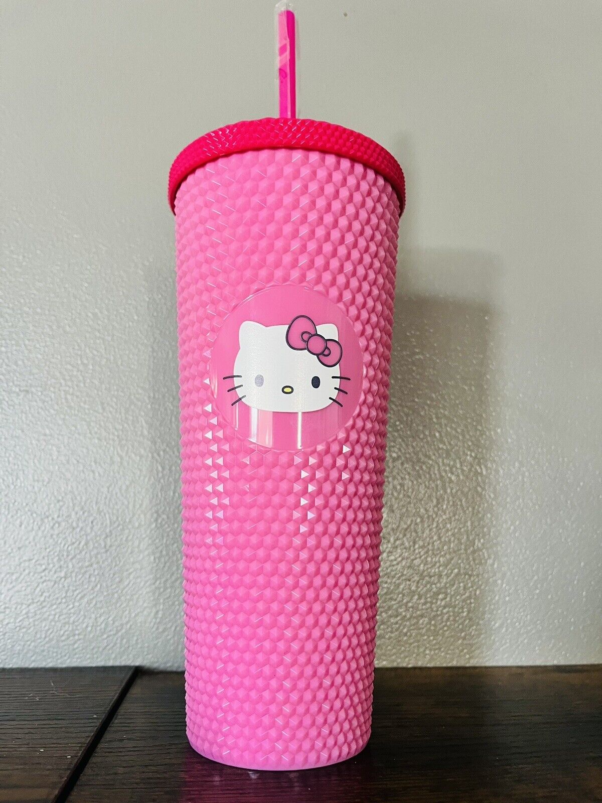 Hello Kitty  Cup with Straw & Lid Pinkmas Xoxo HTF NWT Viral VENTI Size Tumbler