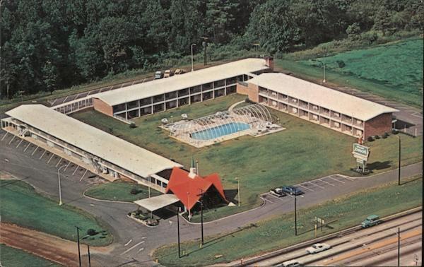 Hickory,NC Howard Johnson's North Carolina Aerial Photography Services Postcard
