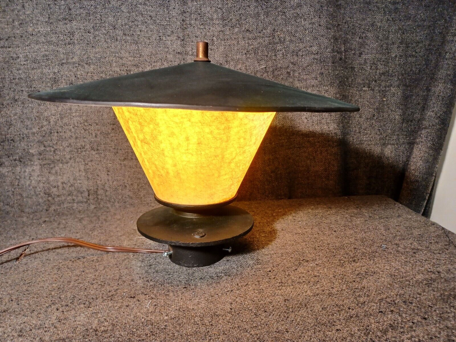 MCM MID CENTURY MODERN OUTDOR GENERAL ELECTRIC GE POLE MOUNT LAMP ASIAN STYLE