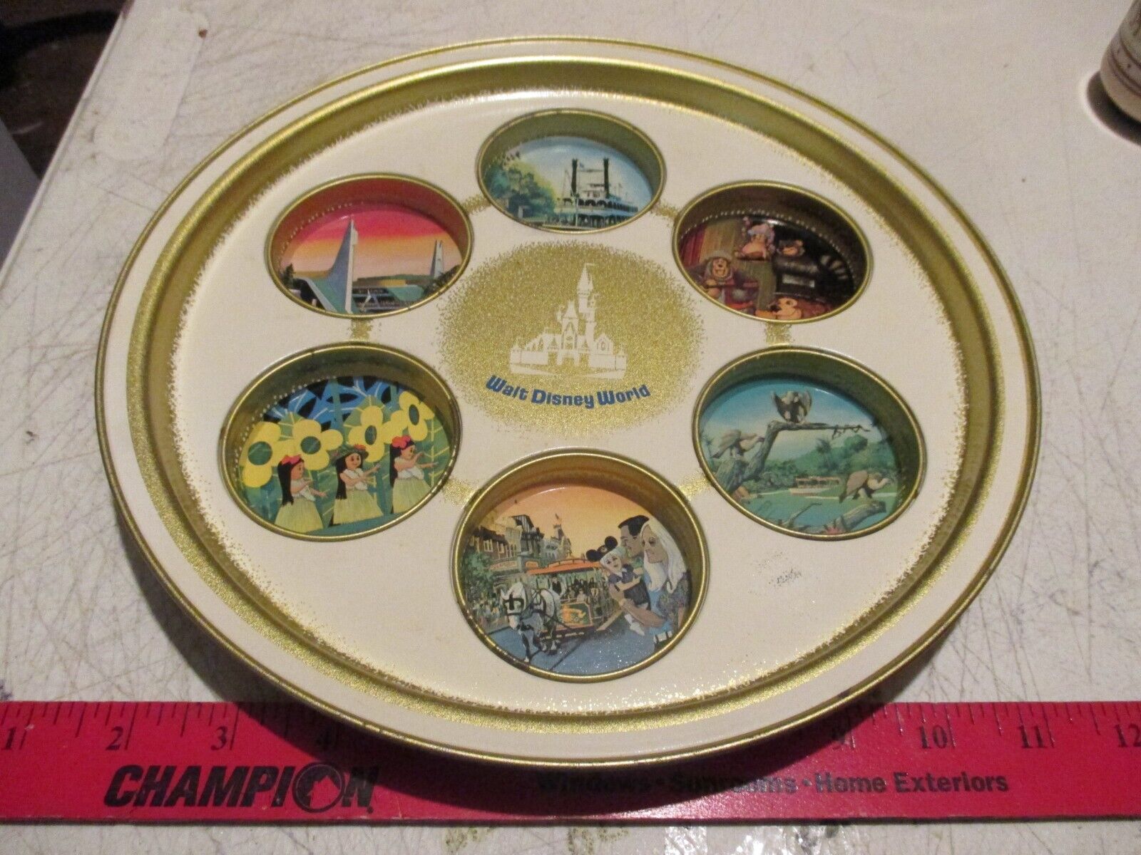 Vintage Walt Disney World, Six Drink Metal Tin Serving Tray 10.5\