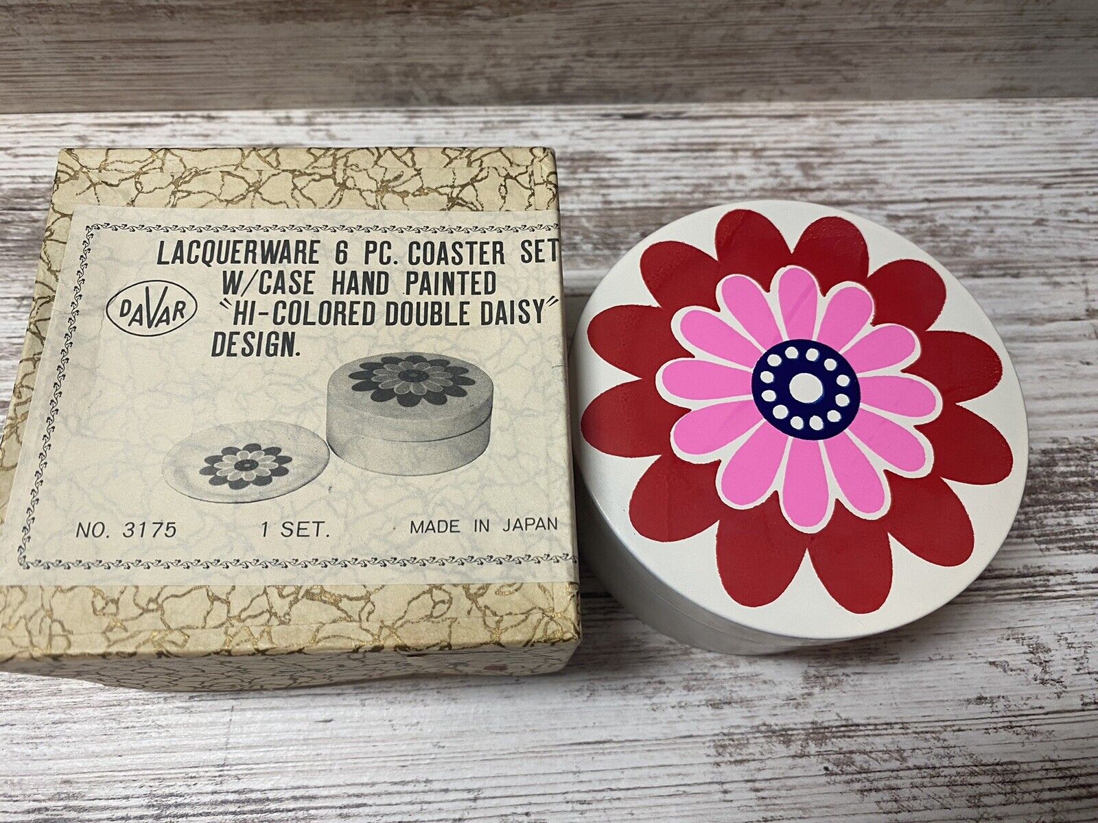 Vintage Lacquerware Round Coaster Set of 6 in Box Mid Mod Floral Double Daisy