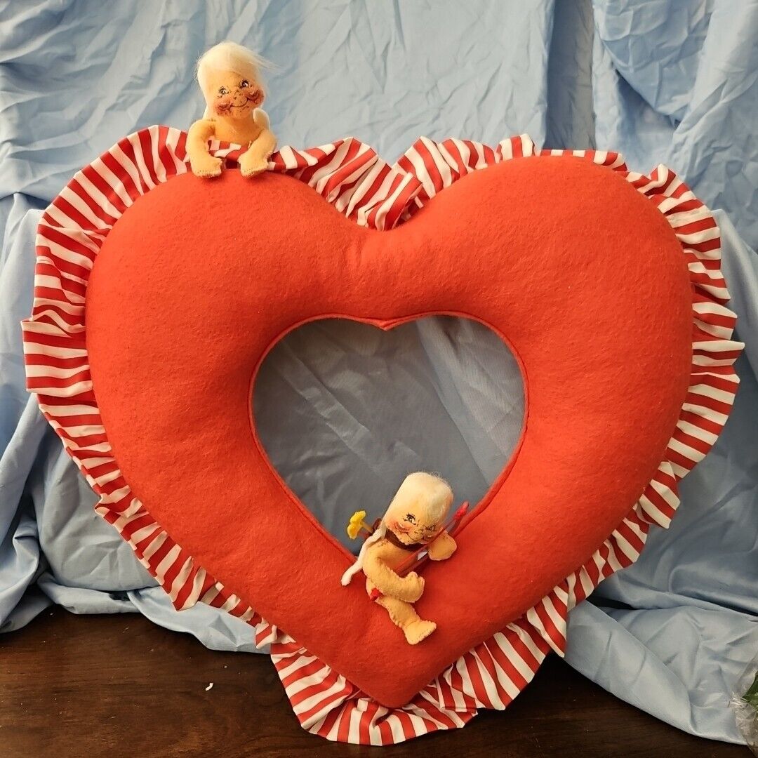Rare Annalee Vintage Valentines Cupid Doll Heart Mobile 1997   16” X 15”