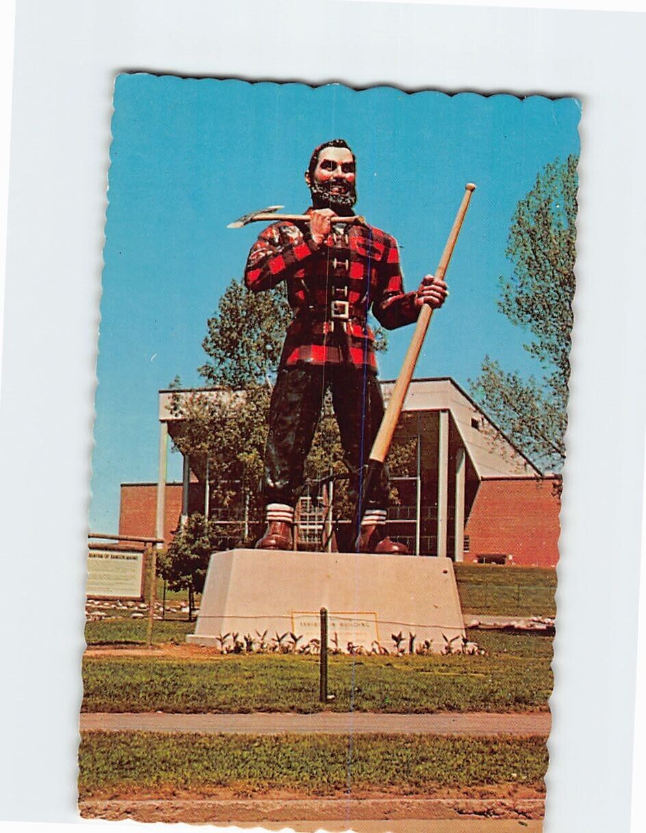 Postcard Statue of the legendary Paul Bunyan at Bangor Maine USA
