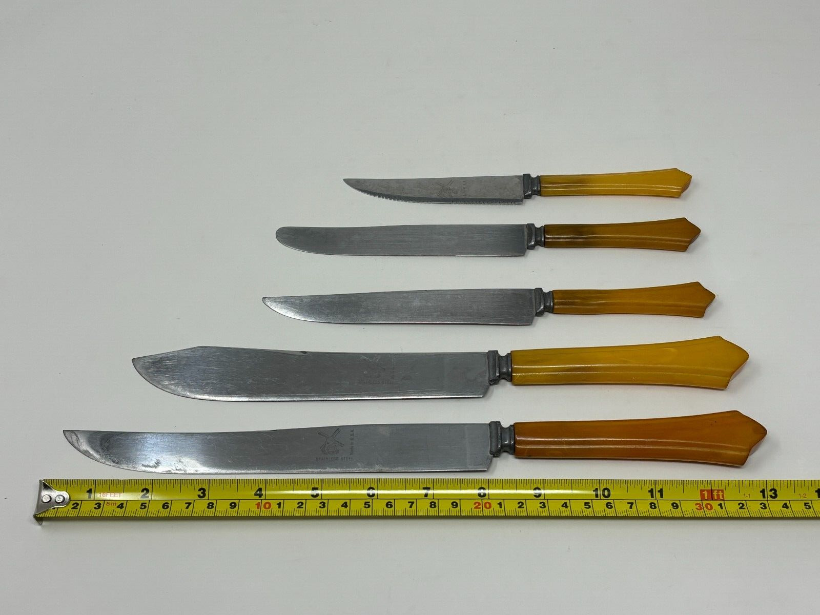 Lot of 5 Old Mill Forge Butterscotch Bakelite Handle Knives Various Sizes