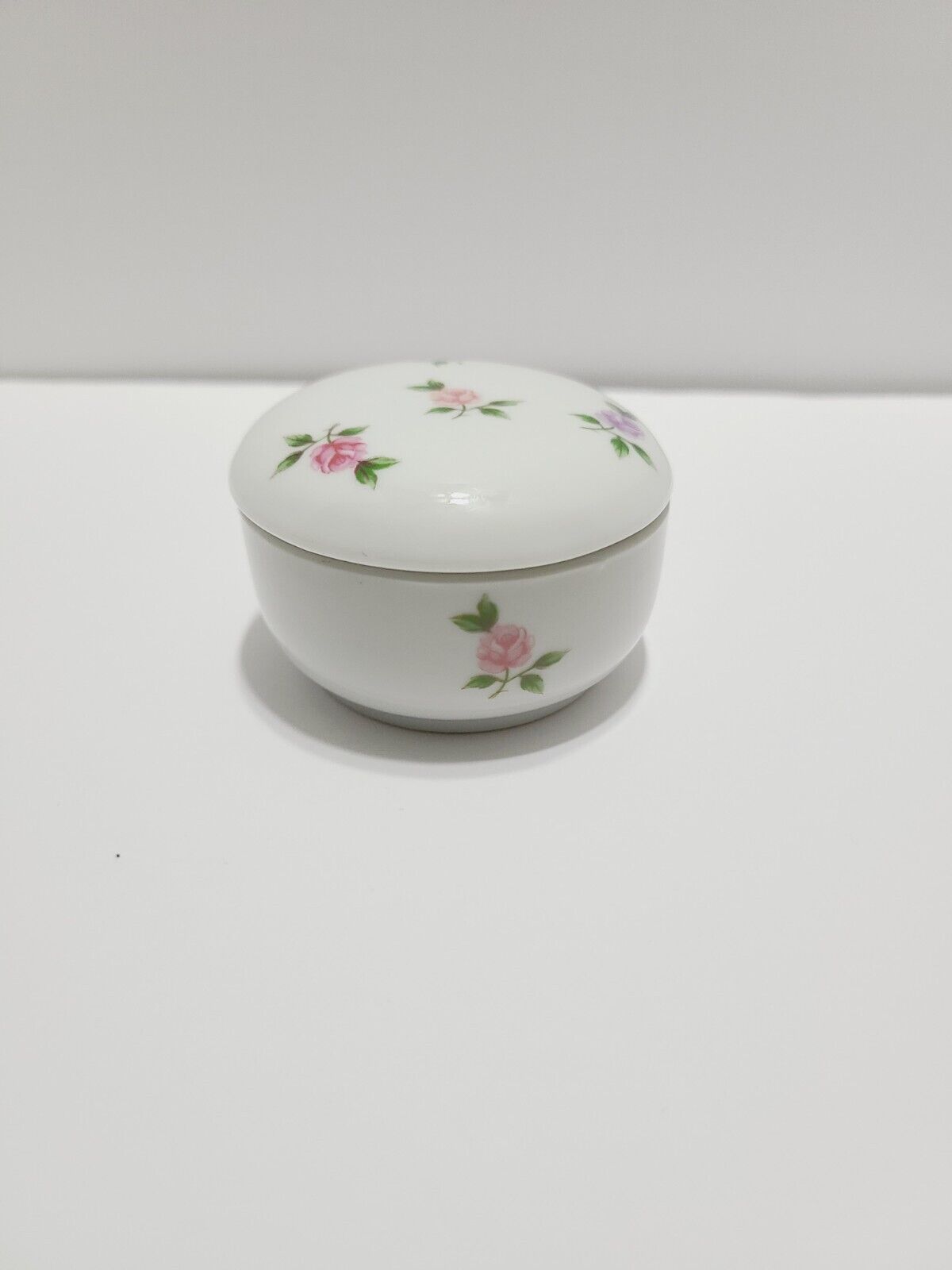 Vintage Takahashi Handpainted Flowers Ceramic Trinket Box Madecin Japan