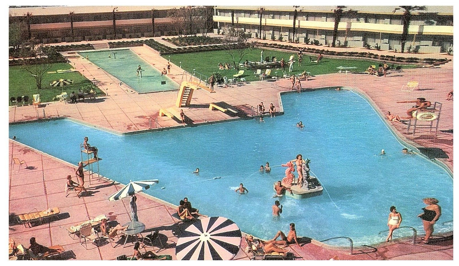 Califph\'s Court Palatial Pool Dunes Hotel Las Vegas Hotel Postcard 1956