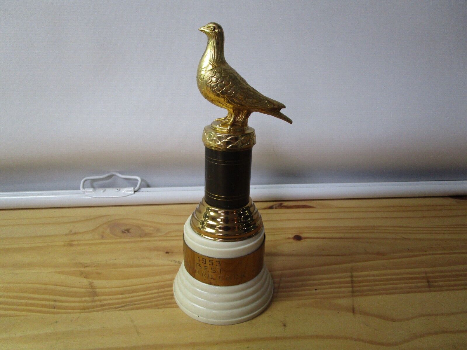 Vintage 1953 Bird Pigeon Record Cock Trophy Best