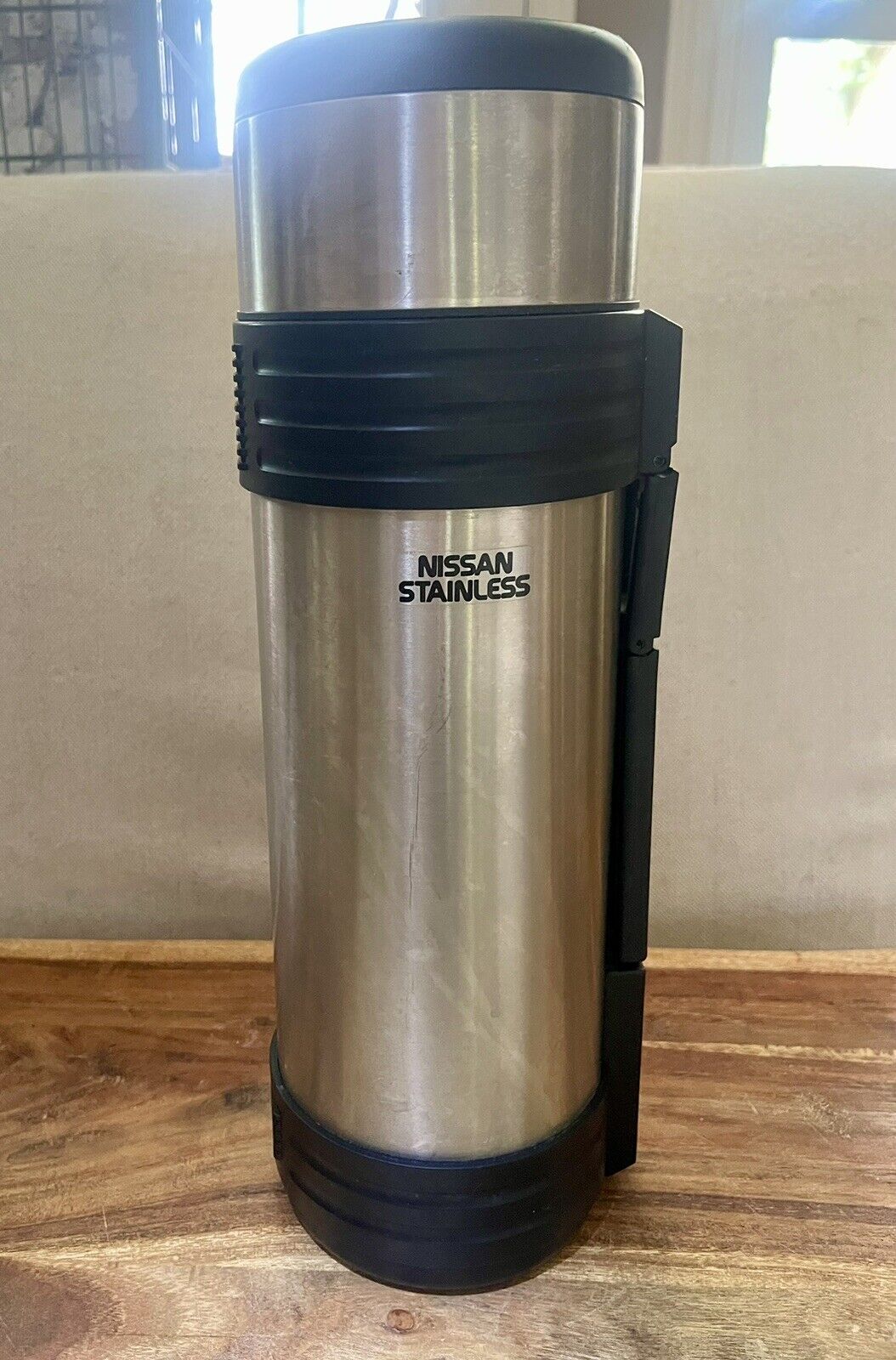 Vintage Nissan Thermos Insulated Stainless Steel High Vacuum 61oz