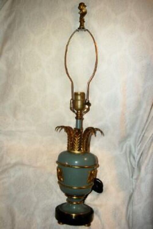 FRENCH TOLE METAL LAMP BRONZE ORMOLU LEAVES MEDALLIONS DIRECTOIRE STYLE VINTAGE