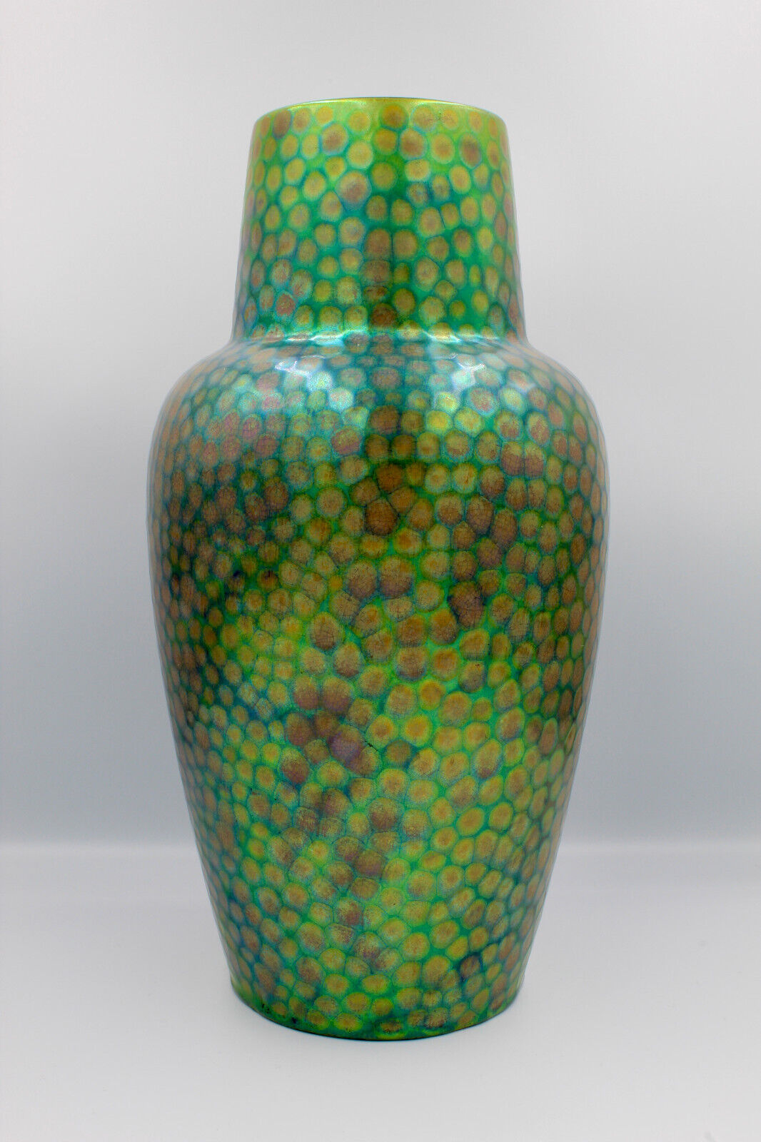 Zsolnay art nouveau vase with peacock eosin glaze (1900’s)