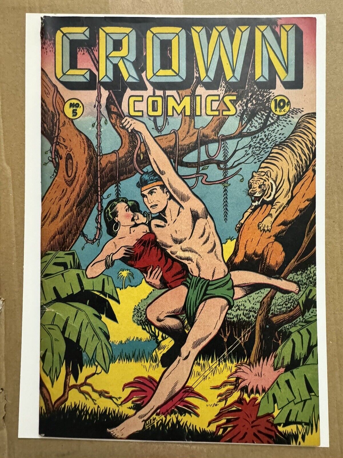 CROWN COMICS #5    1945   AL FELDSTEIN COVER ..... EXTREMELY RARE 