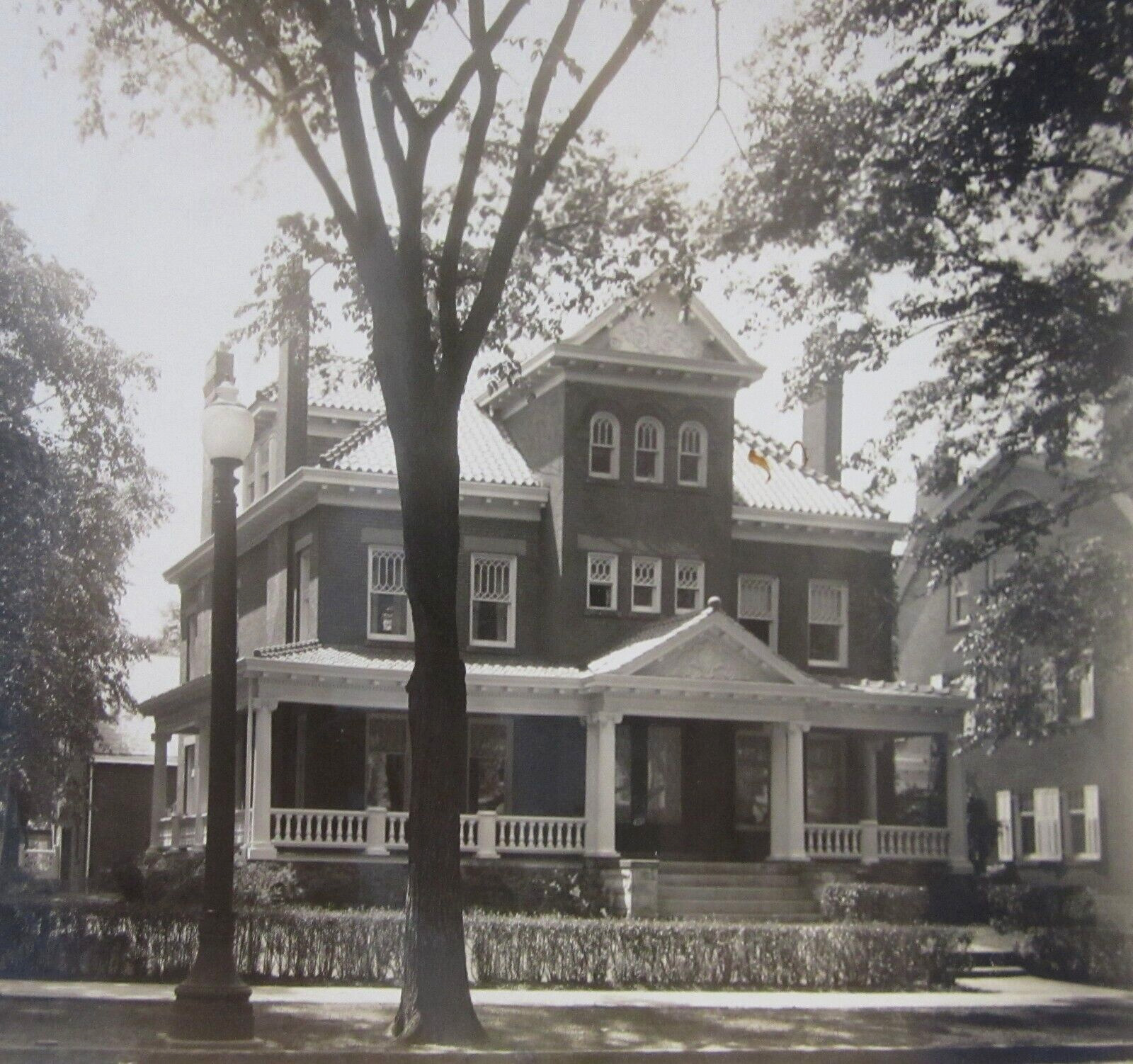Columbus Ohio Dexheimer House Photo Just Sold Leigh Koebel Realtor 1920-30s
