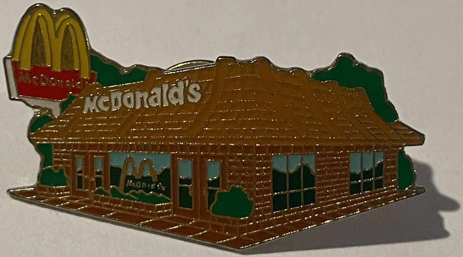 McDonald\'s 1980s Restaurant Lapel Pin Enamel Gold Tone Vintage Fast Food RARE