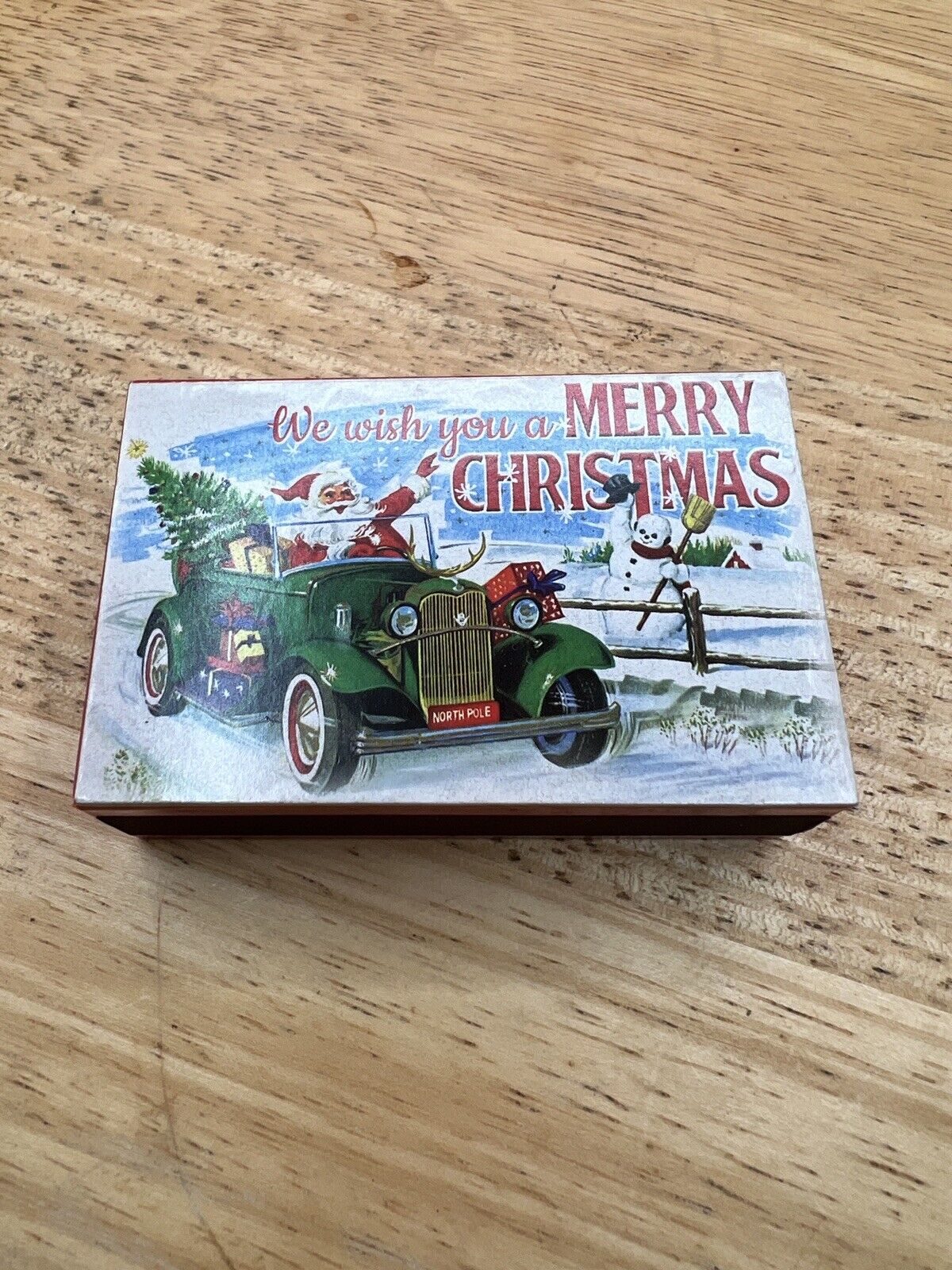 VINTAGE Merry Christmas MUSIC BOX WITH ANIMATED SCENE