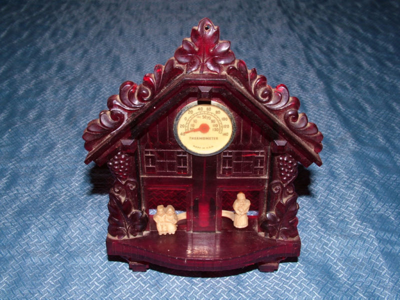 EARLIER 1900S CHILDREN OLD LADY HOUSE TEMPERATURE GAUGE