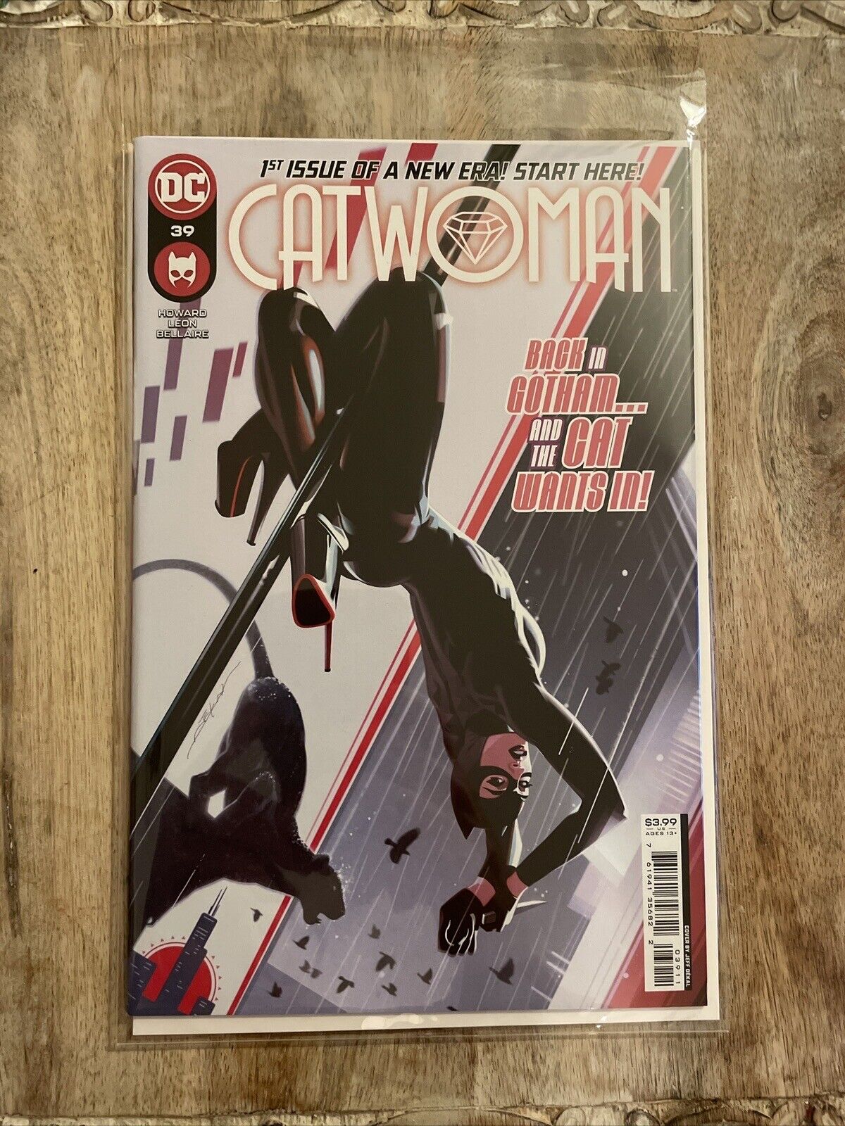 Catwoman #39 Jeff DEKAL Variant 1ST APPEARANCE OF VALMONT NM+