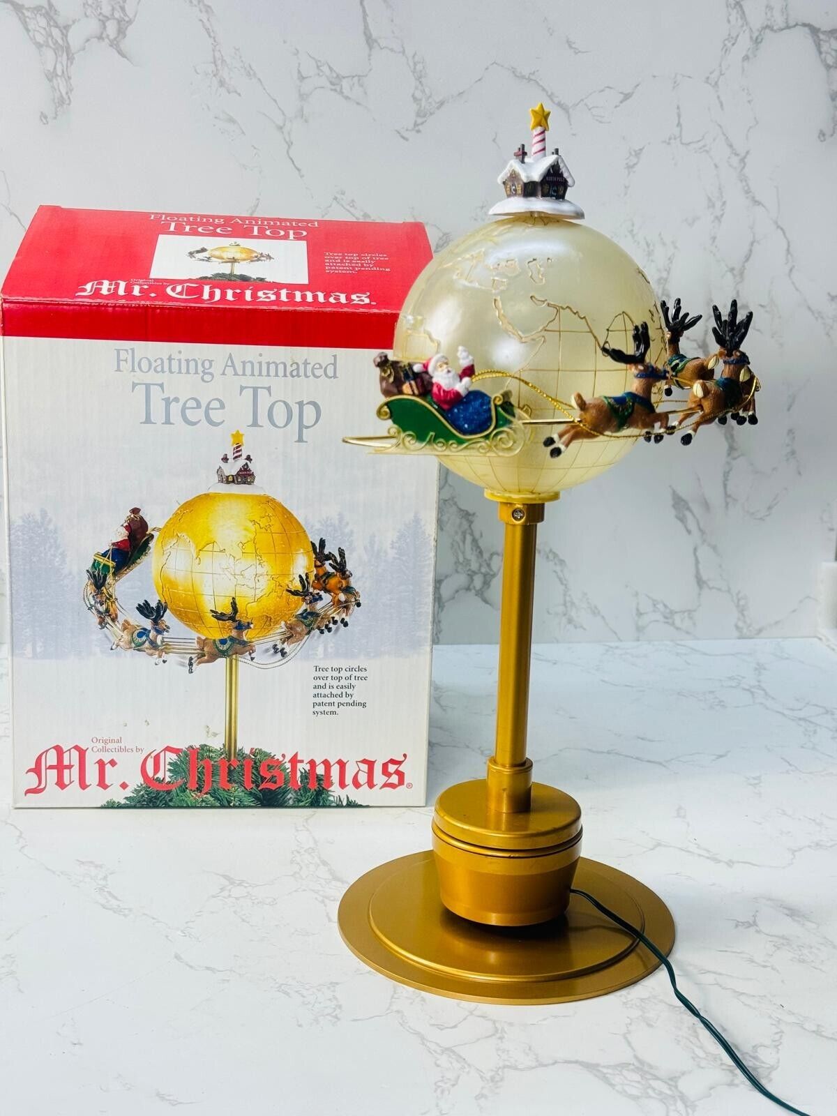Mr. Christmas Floating Animated Tree Top Santa Reindeer Globe in Box Rare