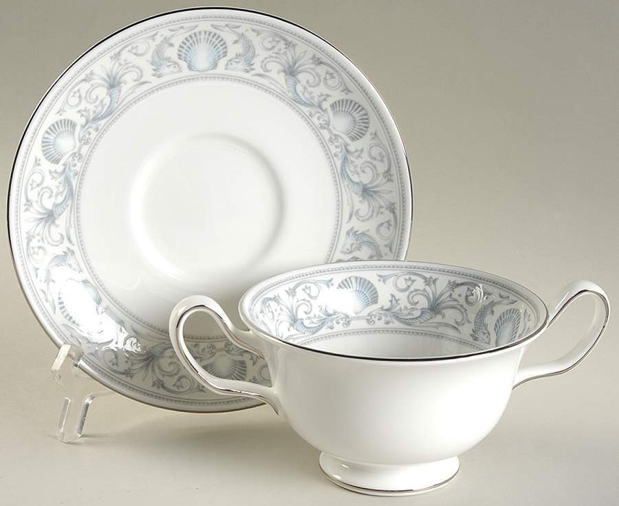 Wedgwood White Dolphins Cream Soup & Saucer 2119509