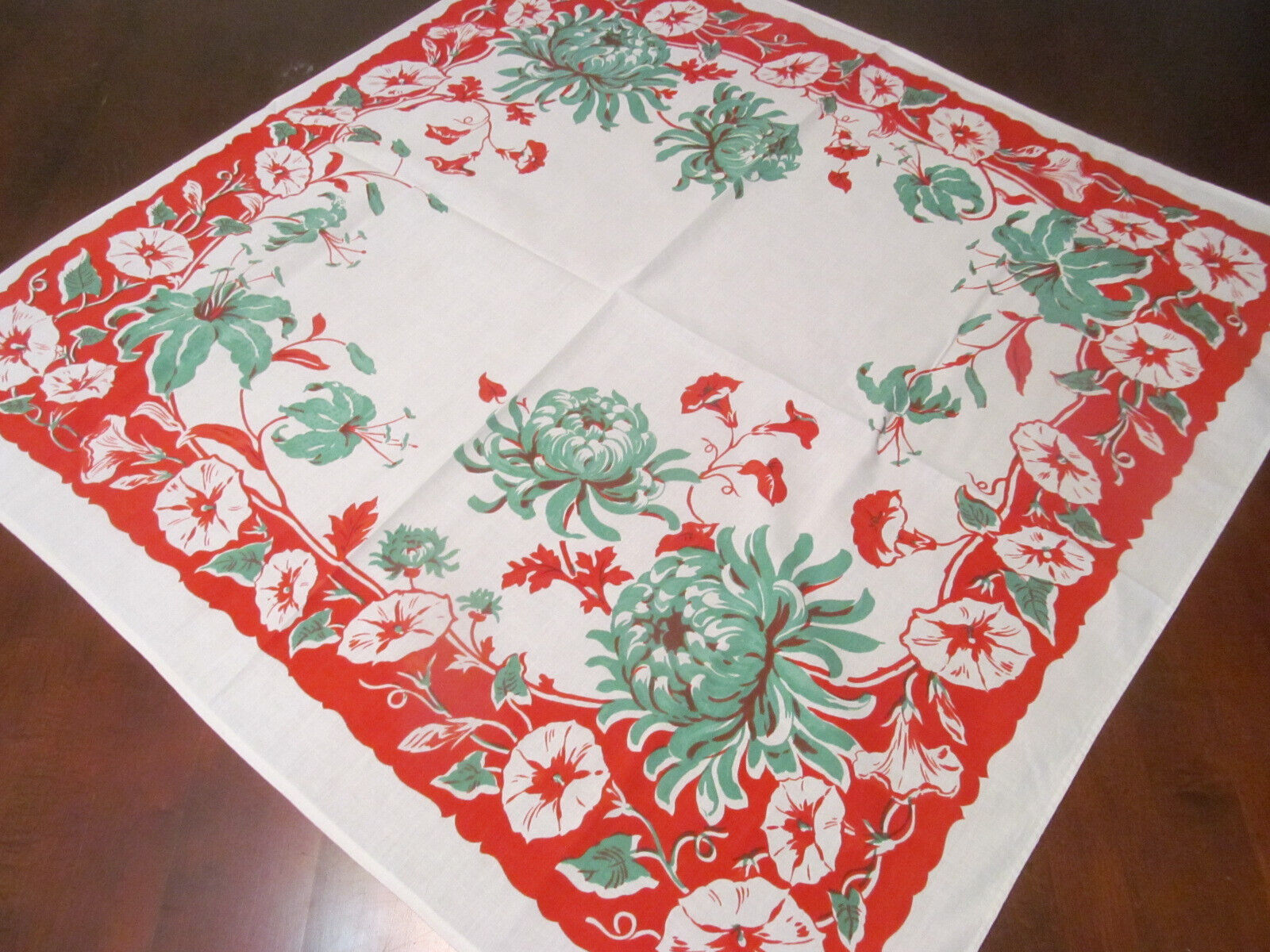 WOW~Vintage FLORAL Cotton Print Tablecloth~Red Jadeite Green Morning Glory Lily