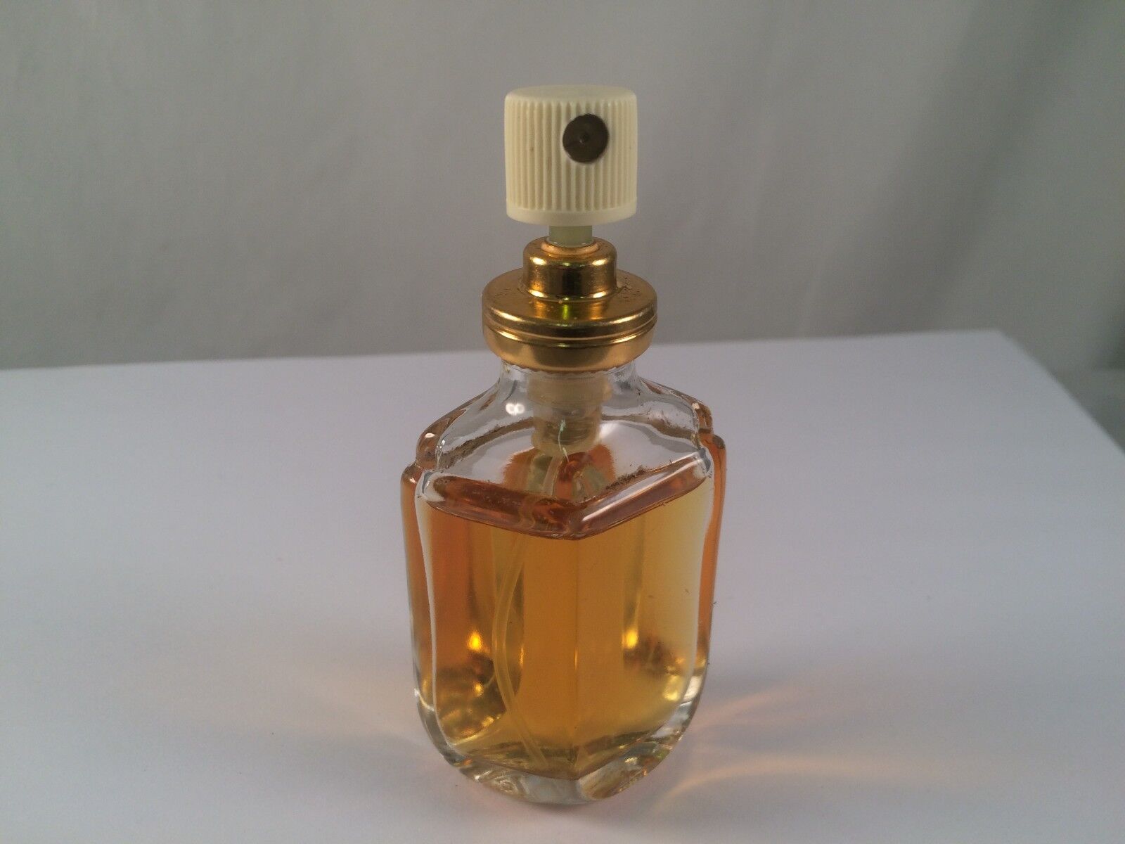 Enjoli by Charles of the Ritz 8 Hour Natural Spray Cologne .6 oz Perfume (C17)