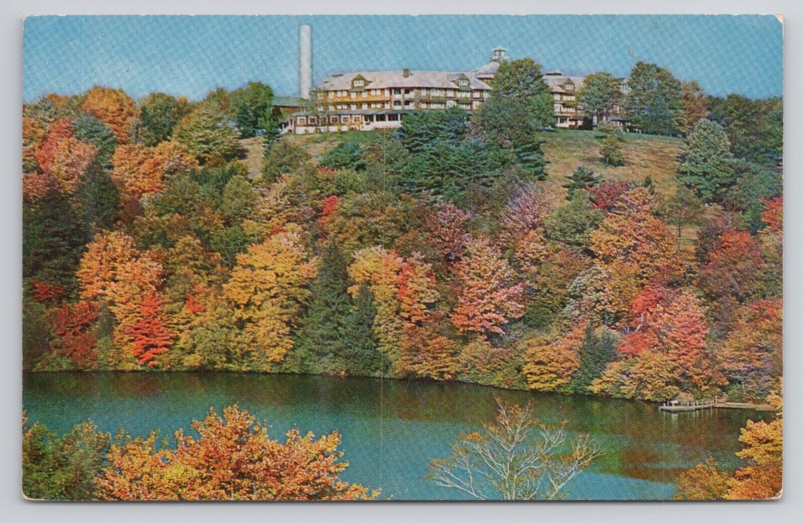 The Crestmont Inn Pennsylvania Postcard 3111