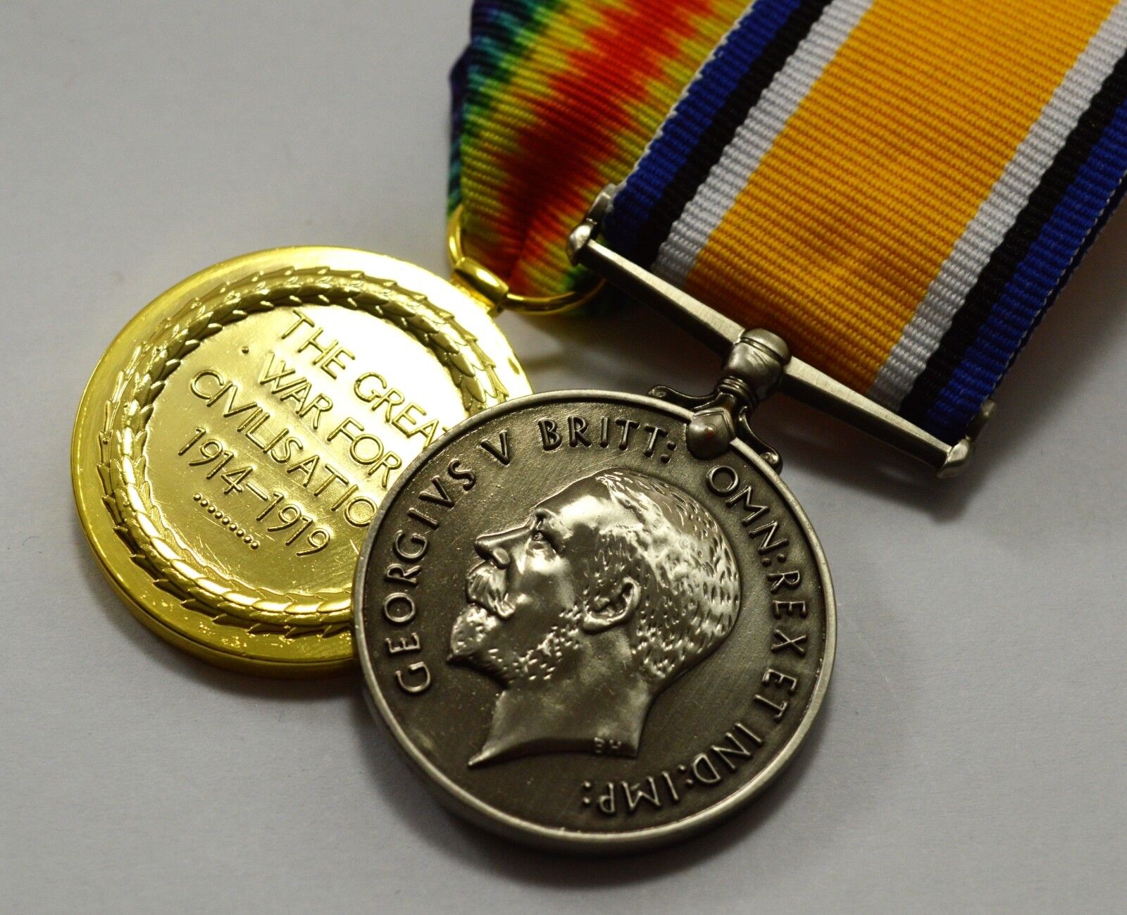 Pair of Full Size Replica WW1 Service Medals. Great War Victory, Imperial Forces