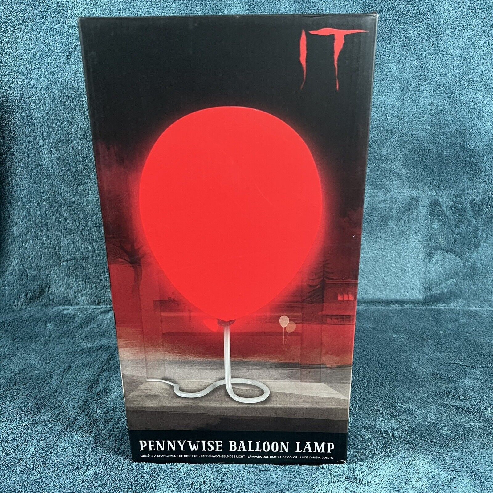 Paladone X Warner Brothers Officially Licensed IT Pennywise Red Balloon Lamp New