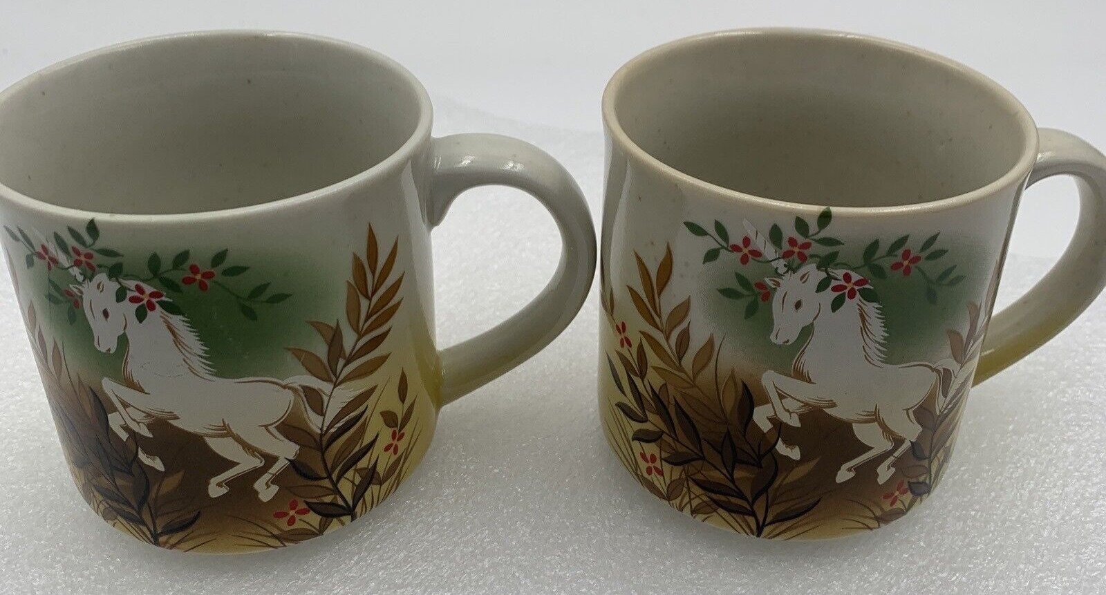 VTG (2) Pair Mystical Unicorn 70s Coffee Mugs Steed Galivanting In Foliage Beige