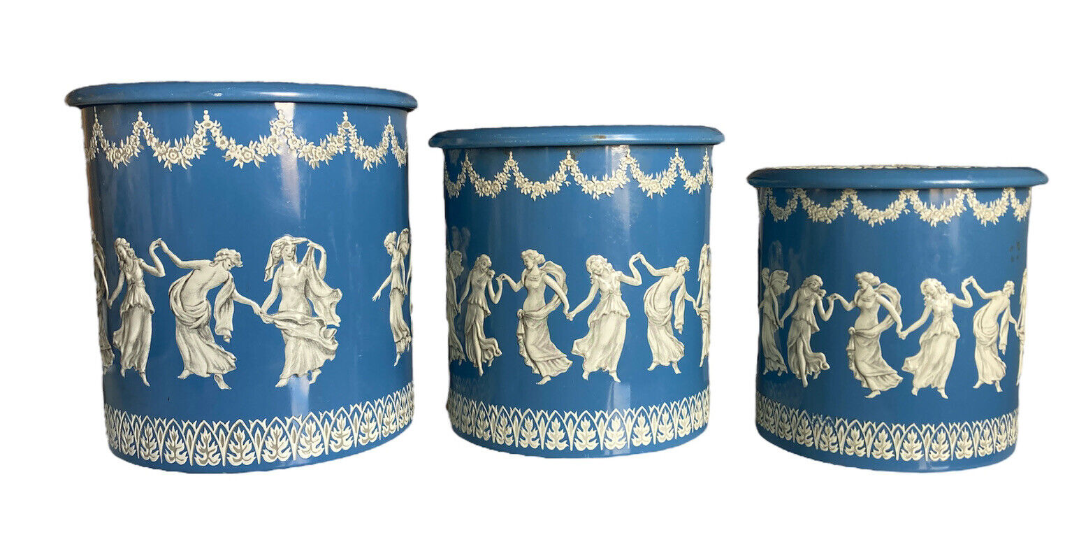 VINTAGE HOLLAND TINS BLUE GREECIAN DANCERS  ROUND NESTING  CONTAINERS Set of 3