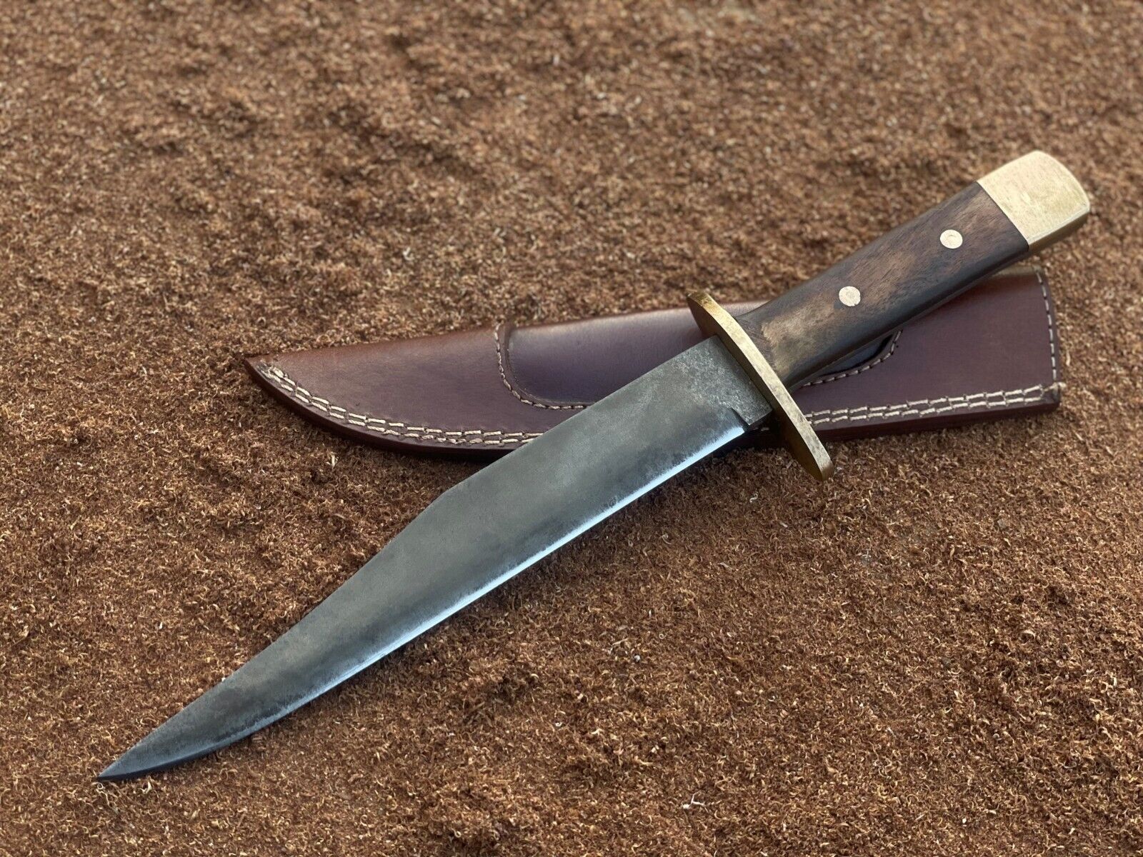 Custom Made Hand Forged 5160 Spring Steel Rifle Man\'s Bowie Knife Museum Replica