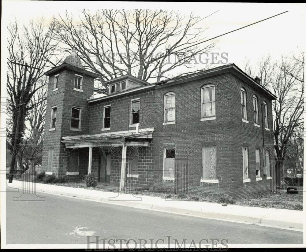1983 Press Photo Remains Of Quality Hills Sanatorium In Monroe, North Carolina
