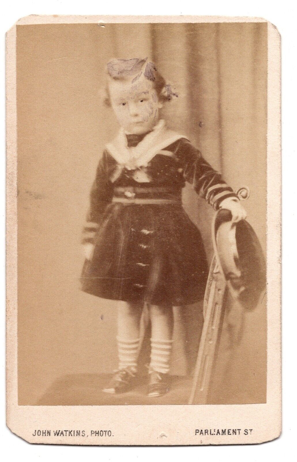C. 1880s CDV JOHN WATKINS LITTLE GIRL IN FANCY DRESS HOLDING HAT LONDON ENGLAND