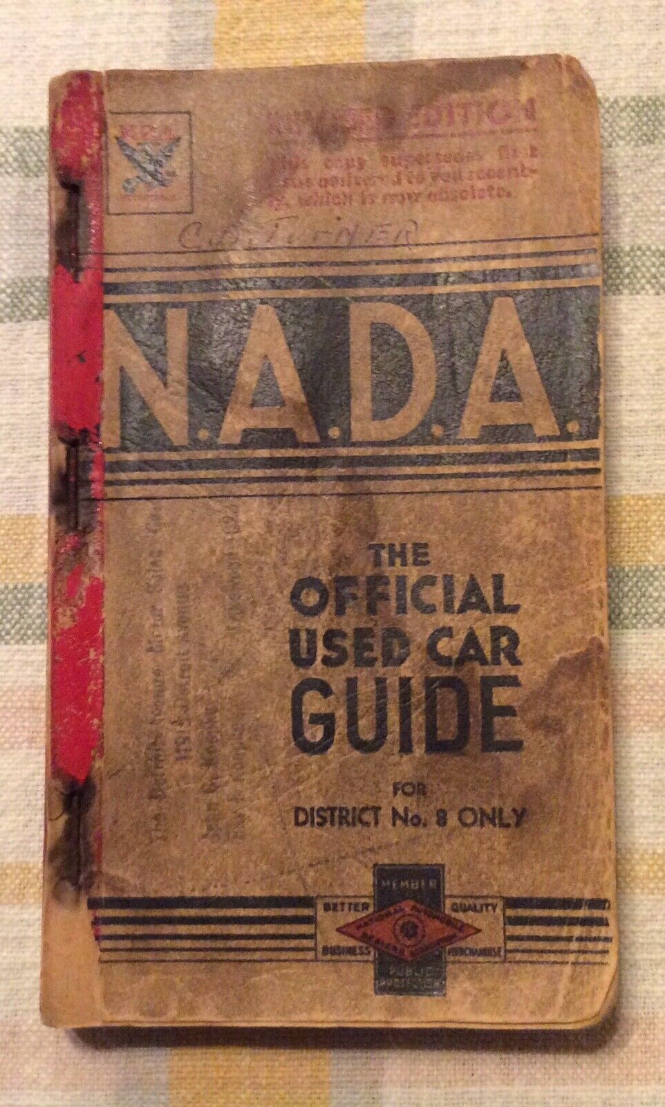 Vintage December 1, 1933 to January 4, 1934 NADA Official Used Car Guide