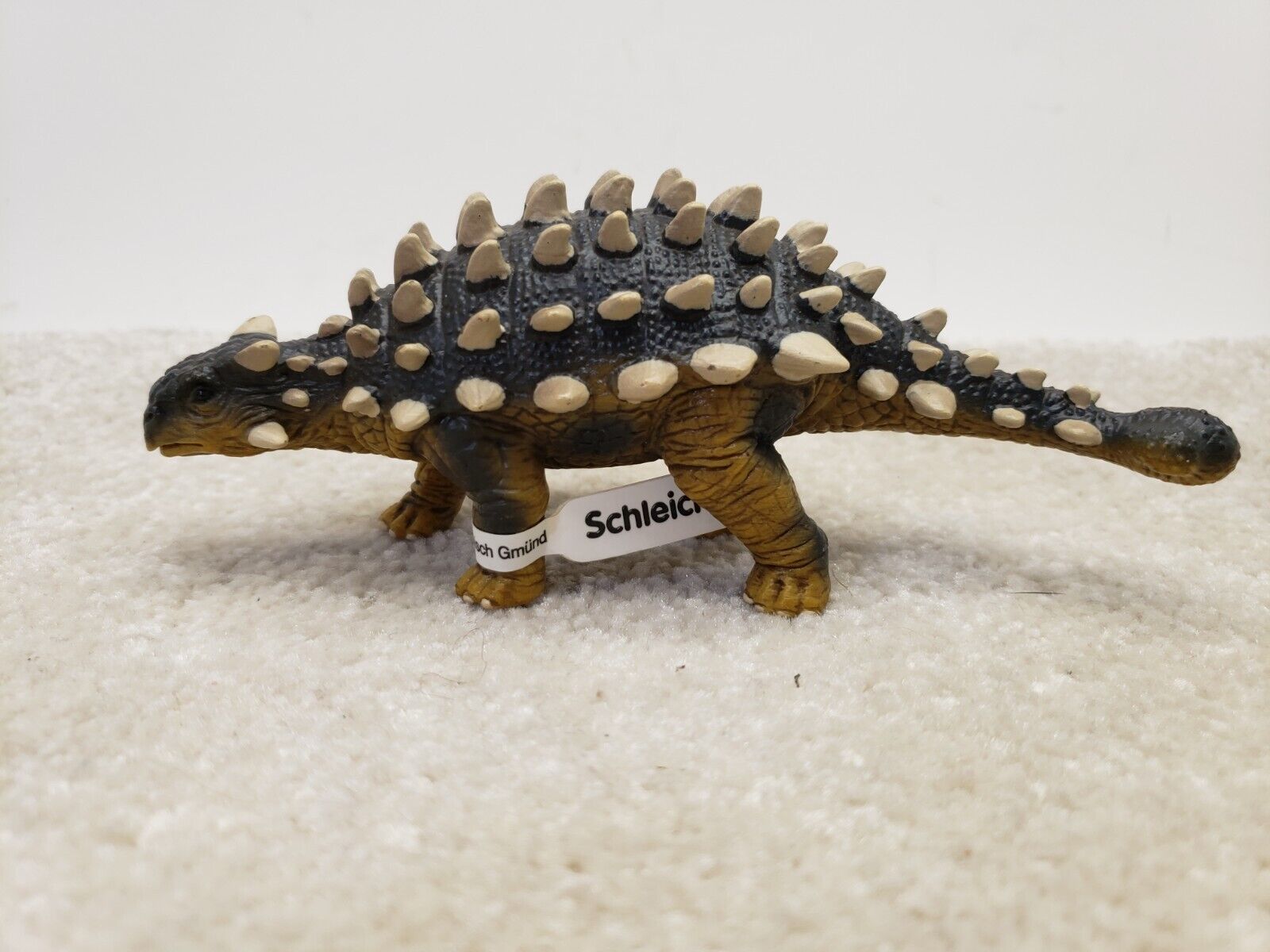 Schleich Saichania Dinosaur Figure Prehistoric Collectible Ankylosaurus 2011